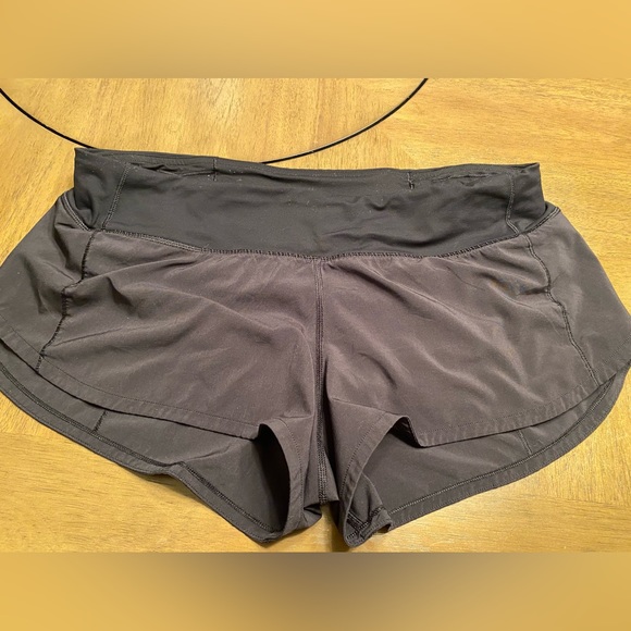 Lululemon running shorts - Picture 3 of 5